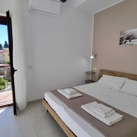 アパート Alice トロペーア